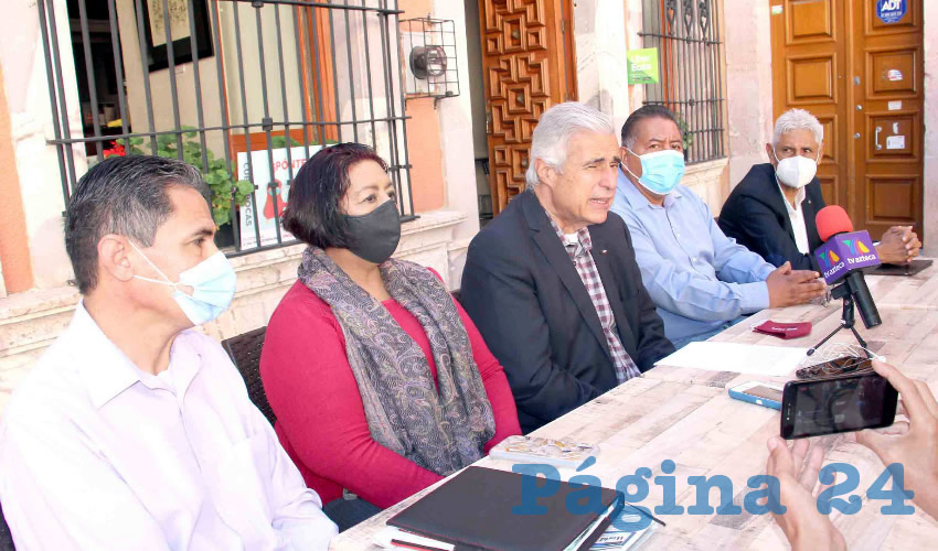 José Narró afirmó que como presidente de la Comisión de Agricultura y Ganadería del Senado de la República, le preocupa la falta de información y transparencia del Programa Crédito Ganadero a la Palabra, que preside David Monreal Ávila, coordinador nacional de Ganadería (Foto: Rocío Castro)