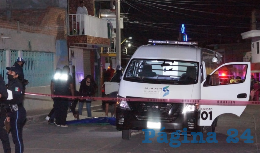 Sobre la calle Mártires de Río Blanco, en el fraccionamiento Ejido Las Cumbres, falleció por tres disparos un menor de 17 años de edad