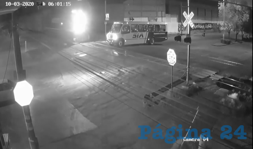 Una c&aacute;mara de videovigilancia capt&oacute; el momento exacto en que ocurri&oacute; el aparatoso accidente