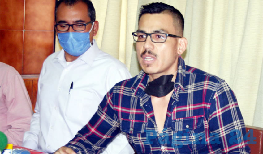 “Vamos a derogar [el negocio de los verificentros de Enrique Alfaro y cómplices] desde el Congreso, a ver qué hacen porque ni las moscas se les van a parar; vamos a hacer que se haga obligatoria la reparación fisiomecánica que también conlleva la verificación (…); vamos a tratar de realizar un traje a la medida del ciudadano promedio”, señaló Abraham Gobel, representante de uno de los talleres mecánicos/Foto: Francisco Tapia