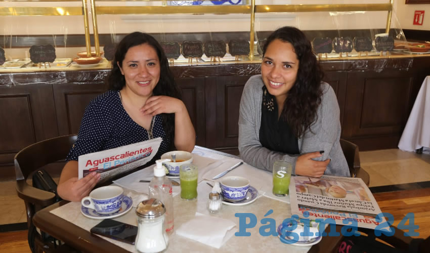 Delia Morales Mac&iacute;as y Argelia Uscanga G&oacute;mez compartieron el pan y la sal en Sanborns Francia