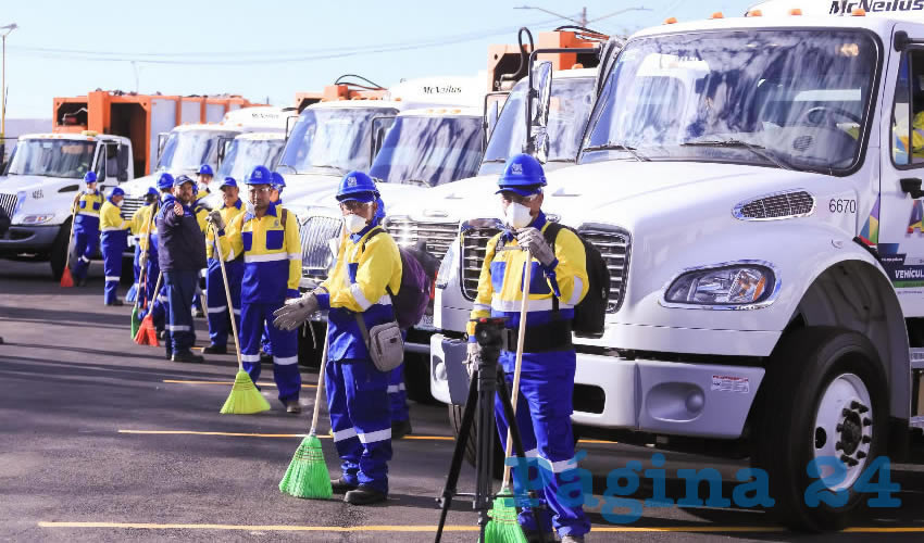 Para fortalecer el sistema de recolección y traslado de la basura, se incorporaron 20 camiones compactadores, logrando aumentar a 62 rutas