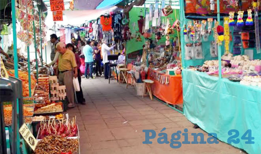 Este año pagarán más al municipio por metro cuadrado para instalarse; sin embargo, comerciantes de esta tradicional feria esperan recuperarse con las ventas, pese a la pandemia/Foto: Archivo Página 24