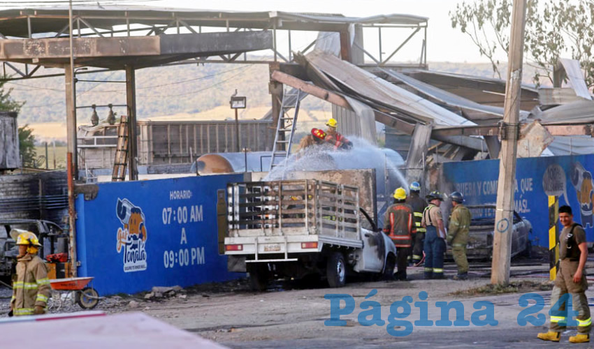 Falla mantenimiento. La causa de la explosión fue una fuga en una válvula que al parecer estaba abasteciendo a un vehículo/Foto: Cuartoscuro