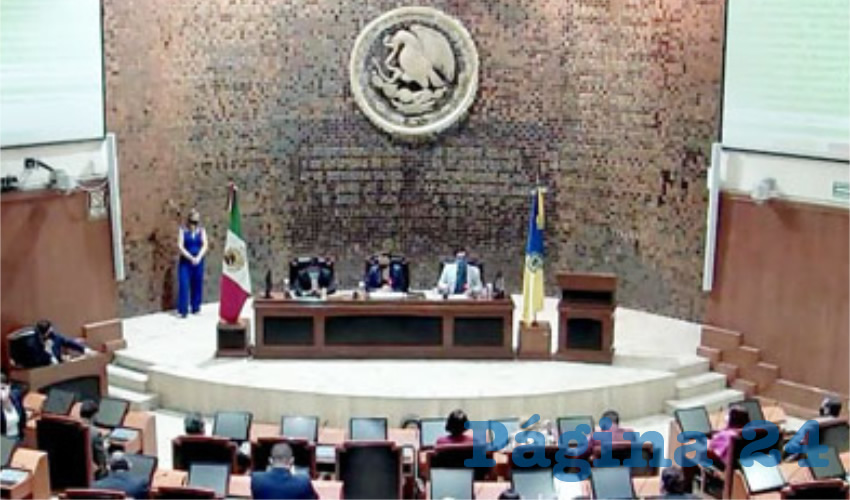 Según los legisladores de Movimiento Ciudadano, con estos “nuevos mecanismos” se busca evitar riesgos y dar certeza a los nombramientos… Independientemente de que ninguno de los aspirantes obtenga 80 o menos en el examen de conocimientos/Foto: Archivo Página 24