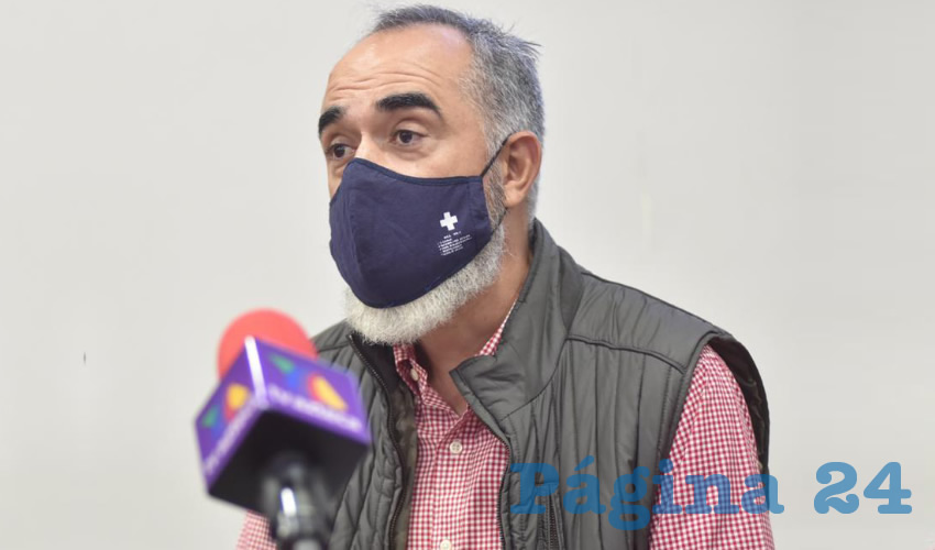 “Estamos solicitando que de manera ejemplar las municipalidades del estado, particularmente las metropolitanas, estudien y puedan unificar las sanciones que en este momento son disímbolas”, explicó el diputado emecista Salvador Caro, quien además propondrá campañas de concientización en torno a no tirar basura/Foto: Francisco Tapia