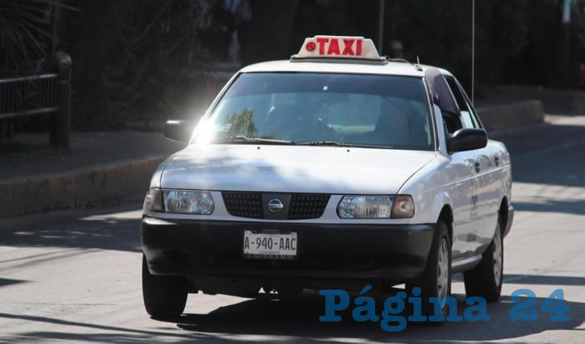 Haya 50 por ciento menos pasaje para taxistas por la pandemia 