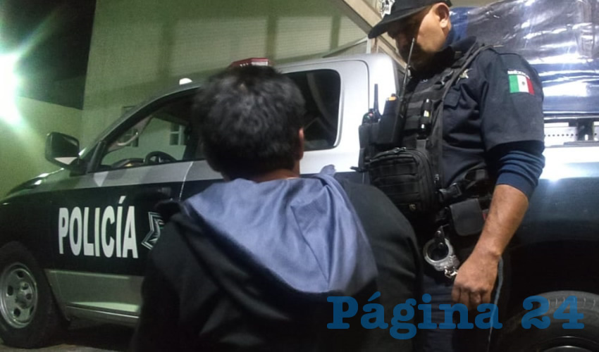 El drogadicto José “N” “N”, de 42 años de edad, se echó la soga al cuello, pero policías preventivos lo rescataron justo a tiempo