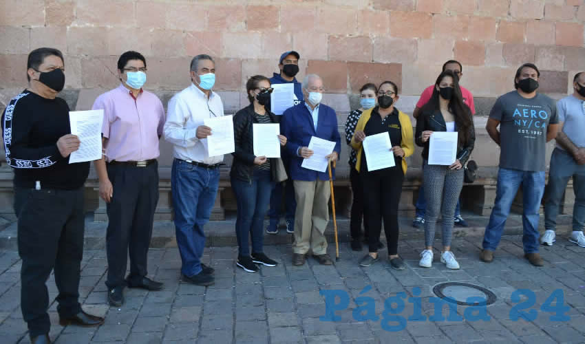 Miembros del gremio de eventos sociales mostraron su contundente rechazo y total desacuerdo a las medidas de salud anunciadas por el gobierno estatal que expuso el secretario de Salud de Zacatecas, Gilberto Breña Cantú (Foto: Merari Martínez)