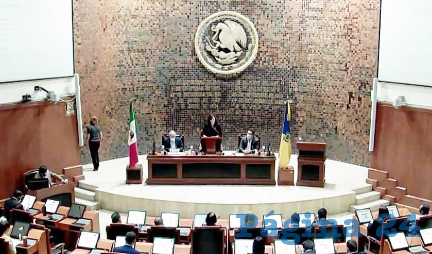 Vaya que los diputados y el gobernador de Jalisco trabajan… Por sus propios intereses electoreros: A sólo tres días de que llegó la propuesta de Enrique Alfaro, ésta fue votada y aprobada. Ojalá así fueran con la ley en materia de desapariciones, con la ley de equilibrio ambiental, etcétera, etcétera/Fotos: Francisco Tapia