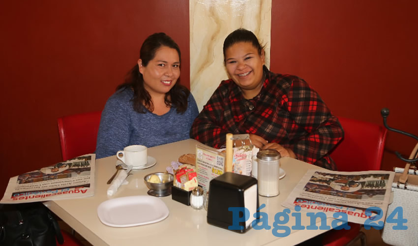 En el restaurante Mitla almorzaron Teresa Oropeza y Paulina Fajardo Aguilar