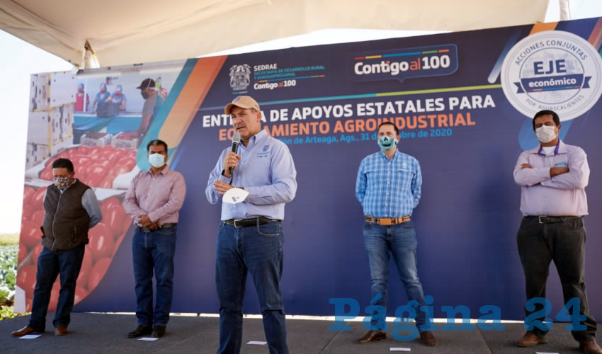 Mart&iacute;n Orozco exhort&oacute; a los beneficiarios a seguir creciendo, a ser competitivos y a seguir exportando productos con calidad con el sello del distintivo Hecho en Aguascalientes