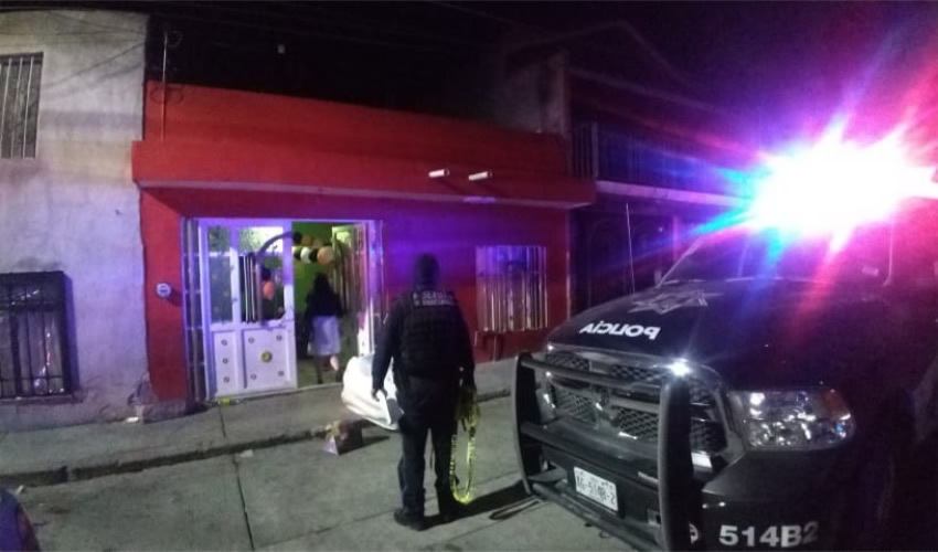 En la casa ubicada en calle José González Carrillo 316, en la colonia Emiliano Zapata, se quitó la vida Bryan “N” “N”, que contaba con 24 años