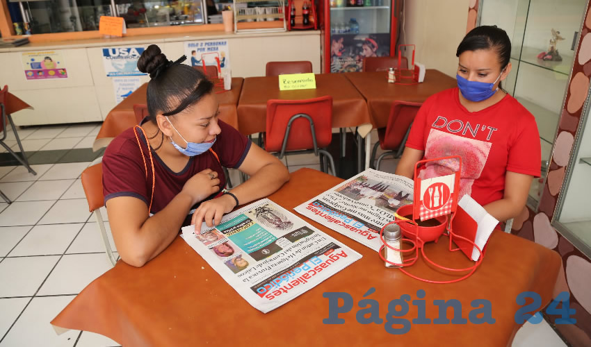 En Fuente de Sodas Mapi compartieron el pan y la sal María de los Ángeles Lozano de Luna y Jessica Guadalupe Rodríguez