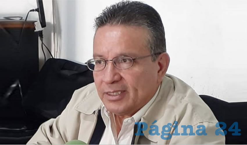 José de Jesús Gutiérrez Rodríguez, presidente del Colegio de Profesionales de la Salud Mental, indicó que las restricciones sin rumbo claro han generado falta de empleo y pérdida del poder adquisitivo, orillando a las personas a la desesperación, algo que no ha sido tomado en cuenta por el gobierno a cargo de Enrique Alfaro/Foto: Archivo Página 24
