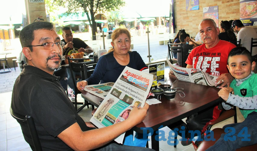 En el restaurante La Madero desayunaron Juan Luis Mart&iacute;nez Navarro, Mar&iacute;a Eugenia Navarro y Jos&eacute; Luis Mart&iacute;nez Garc&iacute;a