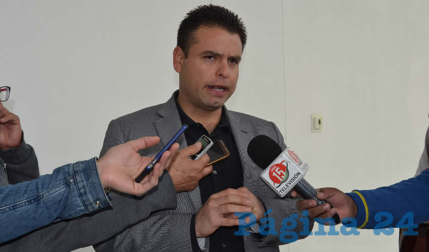 Miguel Ángel Varela Pinedo, amenazó con suspender el servicio de recolección de basura porque se mantenía tomado el relleno sanitario, informó, pero ayer que acordaron con los inconformes de Cicacalco, que se harán los estudios para determinar si hay contaminantes (Foto: Archivo Página 24)