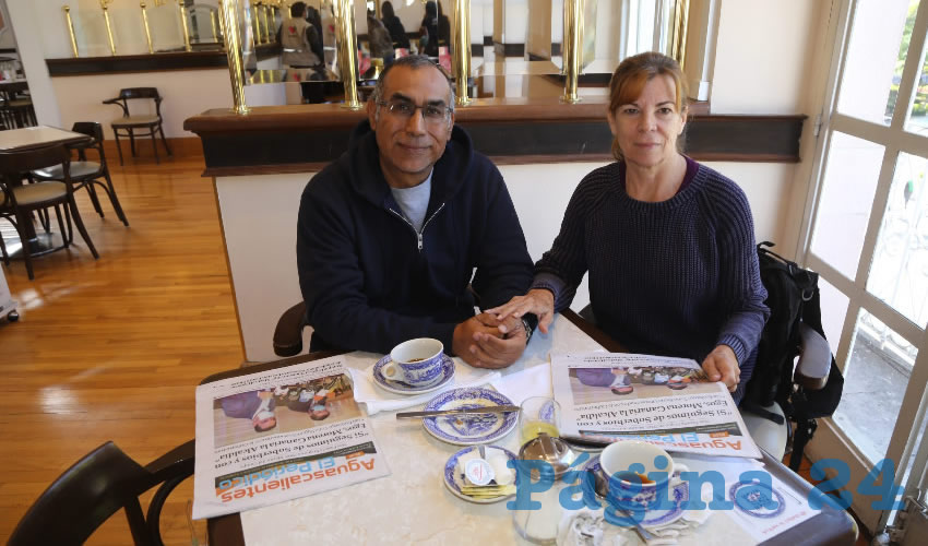 En Sanborns Francia almorzaron José Luis Rodríguez Sarmiento y Antonia Márquez Rodríguez