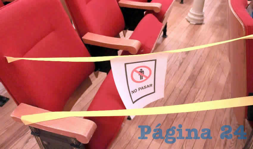 Recientemente el teatro volvió a ser utilizado para algunos eventos especiales que reúnen una cantidad considerable de personas, pero en todo momento, al interior se controla que no esté ocupado más de 30 por ciento de su capacidad (Foto: Rocío Castro Alvarado)