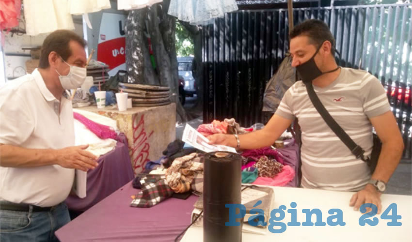 El diputado local por el Partido del Trabajo explicó que los tianguistas están organizados; sin embargo, pese a que los gobiernos municipales cobran derecho de piso, éstos no les garantizan patrullaje en los alrededores, ni servicios públicos dignos/Foto: Francisco Tapia