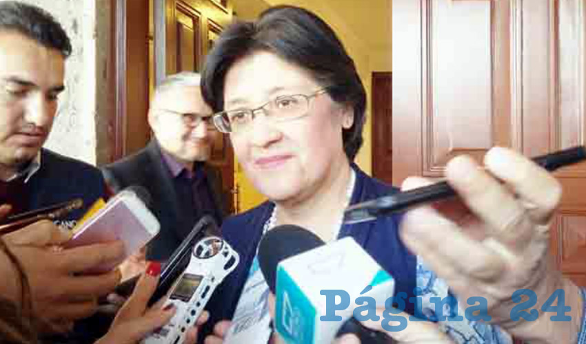 Teresa Brito Serrano, contralora de Jalisco, explicó a diputados locales que realizaron una inspección al sector salud, en la cual identificaron irregularidades y faltantes tras revisar 16 adjudicaciones –correspondientes a más de 300 millones de pesos– y un almacén del OPD/Foto: Archivo Página 24