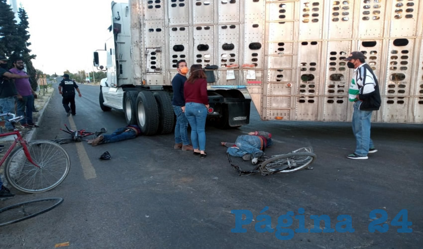 El terrible percance ocurri&oacute; en el entronque de las carreteras estatales 21 y 18