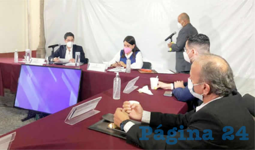 Entre los especialistas que criticaron los supuestos resultados de Enrique Alfaro en materia de seguridad, Fernando Jiménez, del Colegio de Jalisco, detalló que la disminución de 40 por ciento en incidencia delictiva tiene que ver por el tema de la contingencia, que ha suscitado que la gente se guarde más tiempo en casa… Y ni esto ha frenado las masacres en la ZMG/Foto: Cortesía