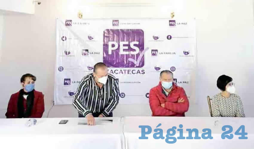 En conferencia de prensa virtual, el Partido Encuentro Solidario (PES) dio a conocer que Alma Rosa Ollervides González y Javier Calzada Vázquez son los nuevos coordinadores político-electorales de su organización, la primera de Activismo Político y el segundo de Operación Política (Fotos: Cortesía)