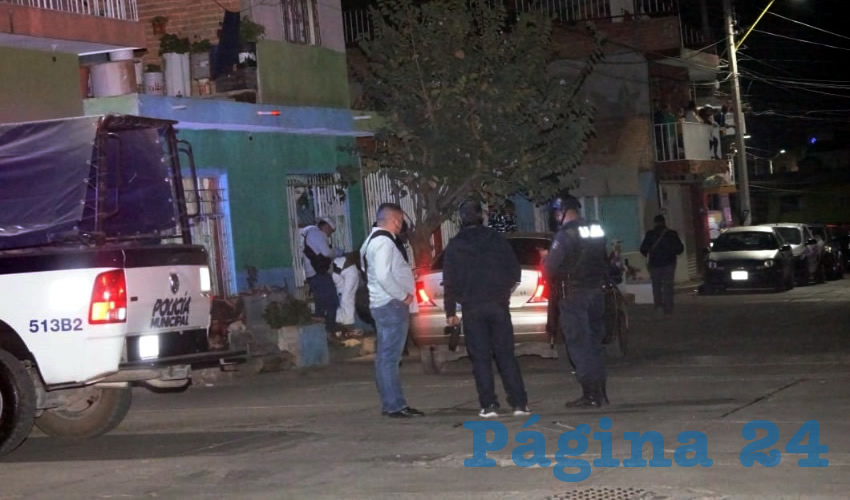 Luego del asesinato de tres personas ocurrida la noche del viernes en la calle M&aacute;rtires de R&iacute;o Blando, en el fraccionamiento Ejido Las Cumbres, en la carretera a San Luis Potos&iacute; fueron detenidos tres pistoleros, los cuales estar&iacute;an relacionados con este y otros cr&iacute;menes