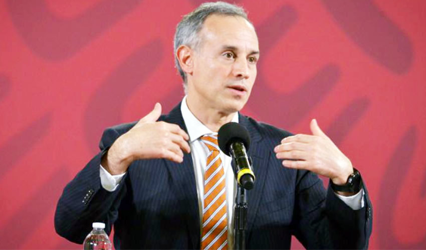 Hugo López Gatell, subsecretario de Prevención y Promoción de la Salud del gobierno federal, dijo desconocer el supuesto modelo piloto que implementó Enrique Alfaro para justificar la apertura del estadio Akron para el duelo Chivas-América; “No conocemos el documento técnico correspondiente, […] esperamos que el aforo en el estadio se conserve de la manera más cuidada posible”/Foto: Twitter @SSalud_mx