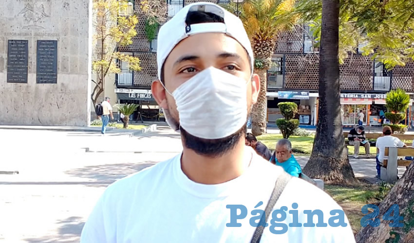 Isidro Saavedra, otra de las víctimas de los delincuentes, estaba atónito. Hacía unas horas le acababan de robar su camioneta en el mismo sitio y de la misma manera, nadie vio nada, es más, ni siquiera había arribado la policía. Ambos hombres son trabajadores del ayuntamiento