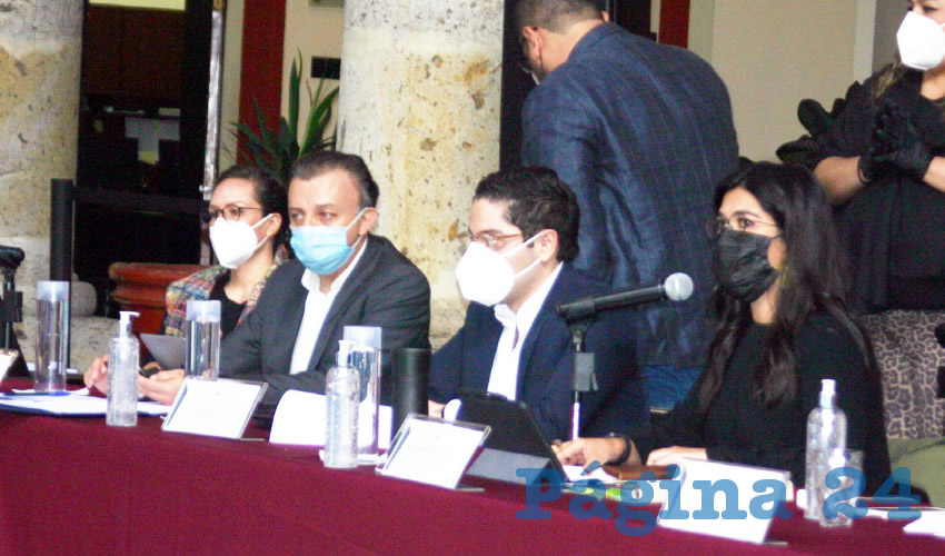 Patricia Martínez, de Gestión Territorial del gobierno de Enrique Alfaro, dijo que la gente no se ha subido a este tramo del tren tanto como se esperaba, por lo que tendrán que inyectarle recursos/Foto: Francisco Tapia