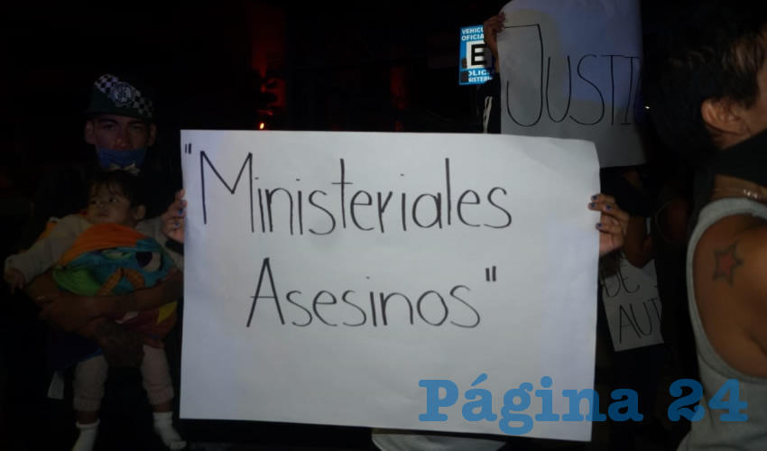 La indignaci&oacute;n reinaba entre los manifestantes