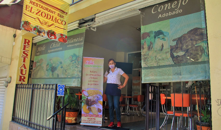 Restaurante El Zodiaco ofrece almuerzo para llevar
