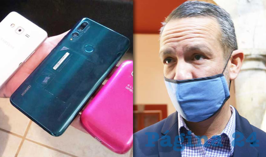 Tras un acuerdo del ayuntamiento tapatío, habrá veda para la venta de teléfonos celulares en la vía pública, ya que se intensificaron los robos en diversos puntos de la ciudad, explicó el regidor emecista Luis Cisneros/Fotos: Francisco Tapia