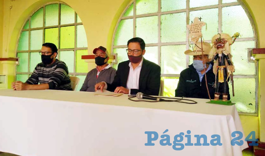 Activistas exigieron a autoridades municipales de Tonalá, así como estatales, a no dejar de lado el Cerro de la Reina, pues debido al descuido es más fácil que ocurran incendios, como el ocurrido el pasado 25 de noviembre, que consumió alrededor de 30 árboles/Foto: Elizabeth Ríos Chavarría