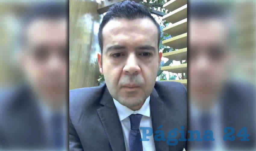 Ulises Mejía Haro, dijo que la ruta correcta “gira en torno a un proyecto y no a personas o apellidos”, por lo que comentó estar en unidad con Narro Céspedes y Medina Lizalde, militantes de Morena, así como con los lineamientos emitidos de manera institucional (Foto: Rocío Castro Alvarado)