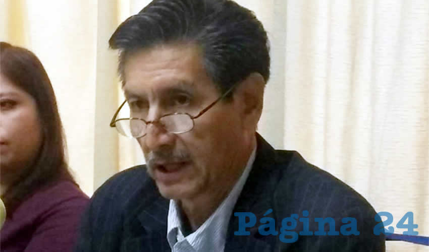 “El gobierno de Zapopan mantiene una imagen mediática de supuesta eficiencia; pero en realidad es una estrategia de mercadotecnia financiada con el recurso público y el control político de la nómina para generar clientelas políticas que sólo desarrollan simulación y corrupción”, reprochó Jaime Hernández, militante de Morena/Foto: Francisco Tapia