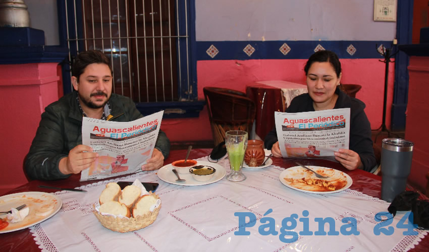 En el restaurante La Saturnina desayunaron Jos&eacute; Pablo Coronado Gonz&aacute;lez y Alejandra Najar Trujillo