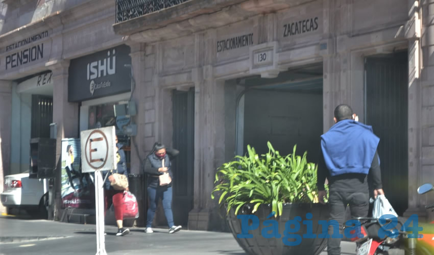 En la madrugada se pronostica un ligero refrescamiento de las temperaturas mínimas en las sierras de Chalchihuites, Jiménez del Teúl y Valparaíso. La temperatura mínima será de menos cinco a cero grados con vientos en dirección variable de 35 kilómetros por hora en Sombrerete, Fresnillo, Río Grande, Calera, Morelos y Villa de Cos (Foto: Merari Martínez)