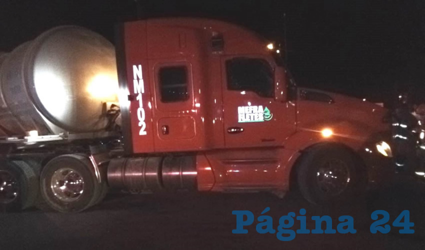 El percance ocurrió sobre la carretera estatal 85, en San Francisco de los Romo.