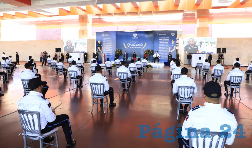 Más de 300 Nuevos Policías Municipales se han  Formado en Administraciones de Tere Jiménez