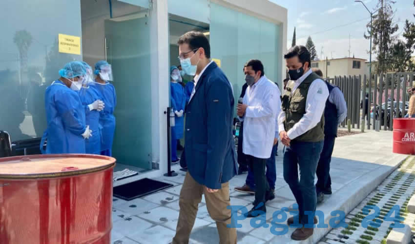 Decimocuarta reunión entre autoridades del Seguro Social y madres y padres de niños que reciben tratamiento oncológico en el IMSS