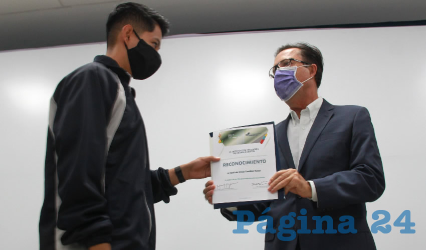 Más de dos mil 500 estudiantes que cursan el bachillerato a través del Subsistema Preparatoria Abierta reciben asesorías y acompañamiento en línea