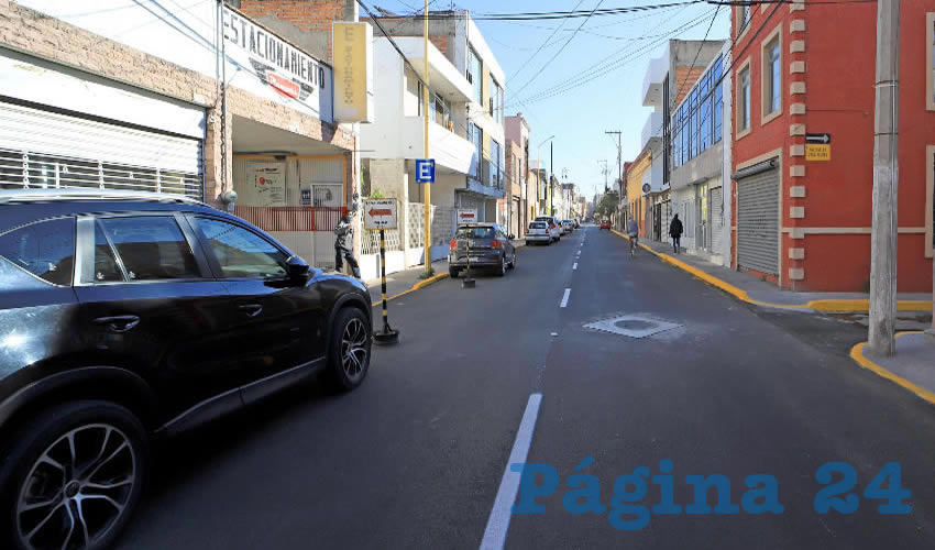Se rehabilitaron mil 782 metros cuadrados de la calle, adem&aacute;s de renivelar pozos de visita, un caim&aacute;n y caja de v&aacute;lvulas