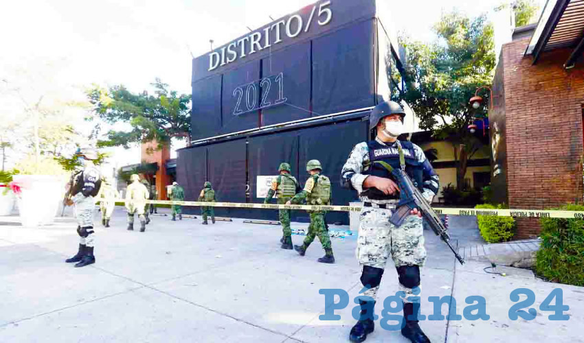 La Fiscalía de Jalisco, con el apoyo de la Guardia Nacional y del Ejército, cateó durante la noche del martes y la madrugada de este miércoles el complejo Icon Vallarta