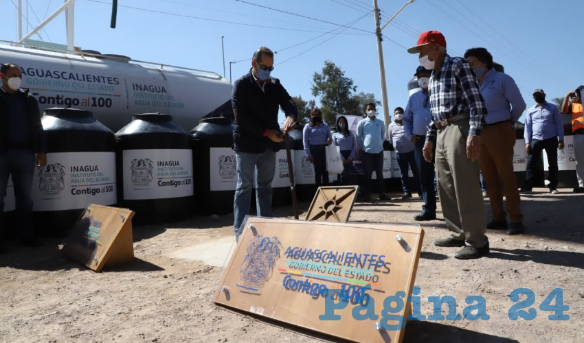 Desde el inicio de la pandemia, de manera estratégica se colocaron 15 cisternas de una capacidad de cinco mil litros de agua potable