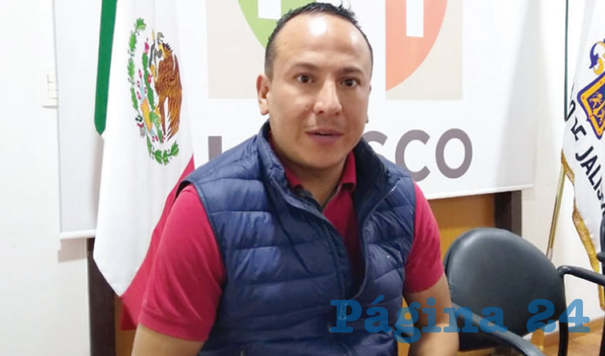 Integrantes de la Red Jóvenes por México Jalisco, del PRI, señalaron que harán evidente día a día lafalta de seguridad pública en Jalisco, basándose en el número de asesinatos. También afirmaron que registrarán los días que van sin hacerse justicia por la muerte violenta del ex gobernador de Jalisco/ Foto: Elizabeth Ríos Chavarría