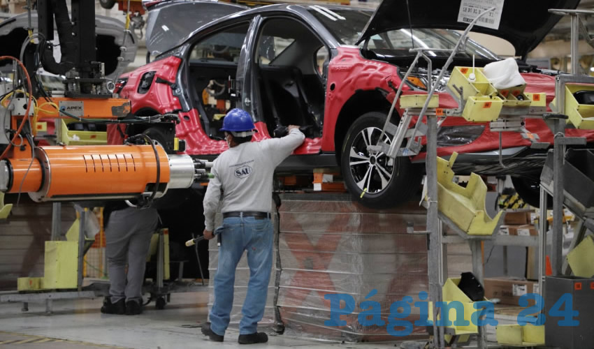 En cuanto a los sectores en los que m&aacute;s se invierte en la entidad, sigue manteni&eacute;ndose como principal la manufactura en la industria automotriz
