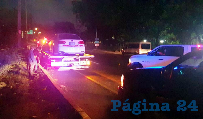 El agente investigador circulaba en su vehículo a la altura del tianguis del Automóvil cuando fue ejecutado a tiros/Foto: Especial